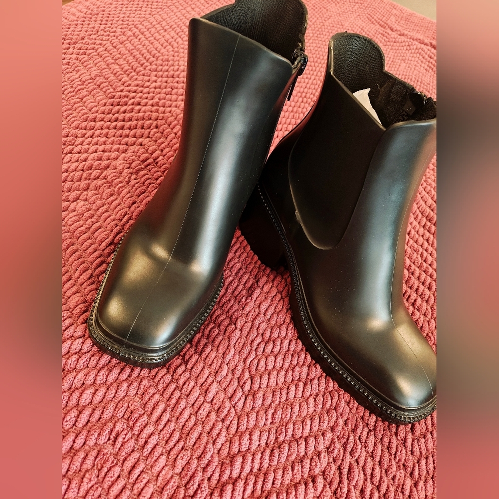 INC International Concepts Black Ankle Boots - Picture 2 of 4
